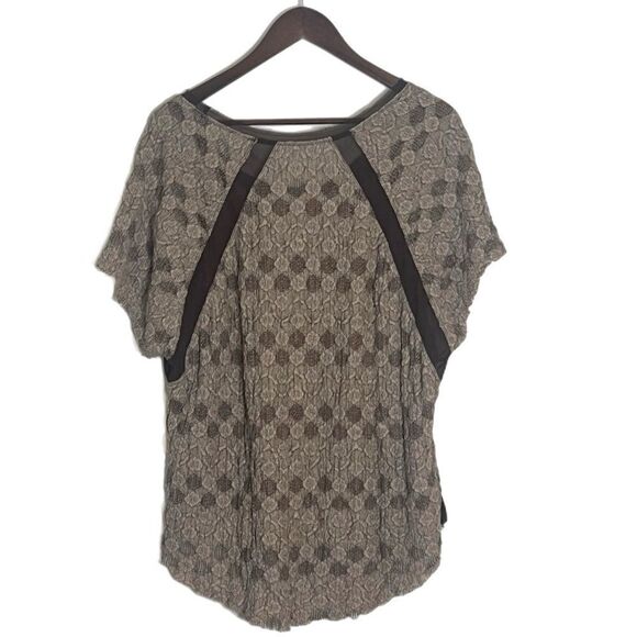 Free People Brown Floral Print Textured Pucker Boho  Top - Picture 2 of 5